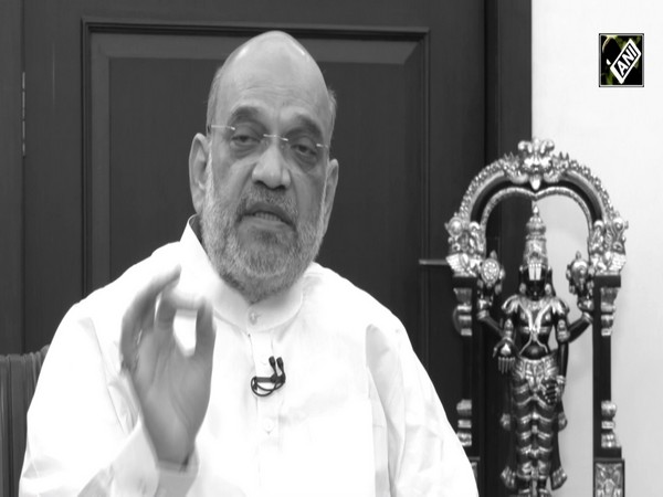 कांग्रेस, सपा और बसपा पर गरजे Yogi Adityanath, Akhilesh Yadav के बयान का दिया जवाब