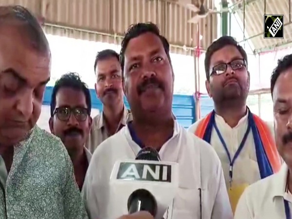 स्वार विधानसभा उपचुनाव में सपा की करारी हार, नतीजतन Azam Khan के लिए बड़ा झटका