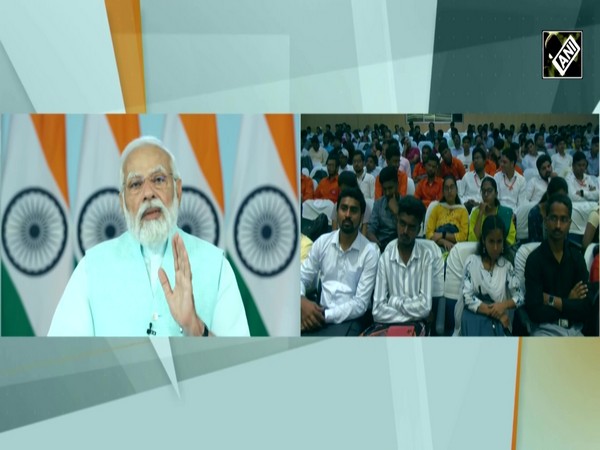 Walmart to export goods worth Rs 80,000 cr in India in next 3-4 years: PM Modi