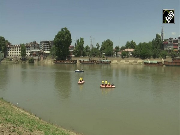 Jammu-Kashmir के LG Manoj Sinha ने झेमल नदी के किनारे सौंदर्यीकरण और विकास कार्यों को दिखायी हरी झंडी