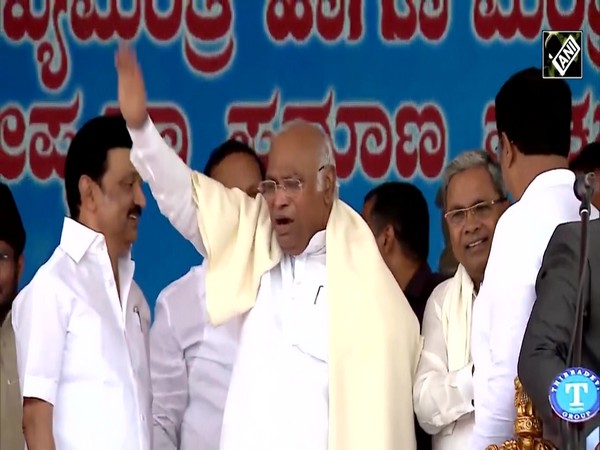 Congress will strengthen itself in MP, Rajasthan, Chhattisgarh in LS Polls: Ashok Gehlot