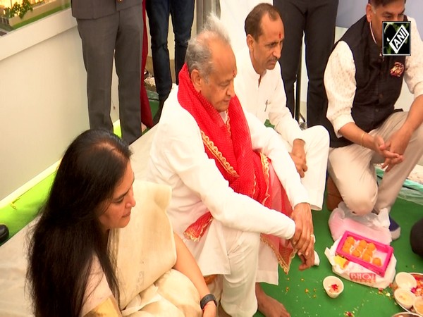 Reconstruction of Rajasthan House is priority of state government: CM Gehlot