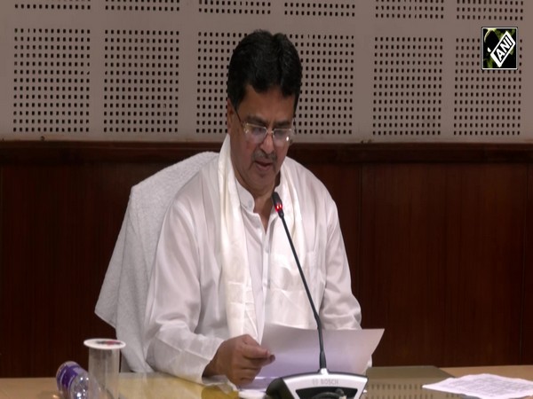 Tripura CM Manik Saha interacts with toppers of HS, Matric of TBSE