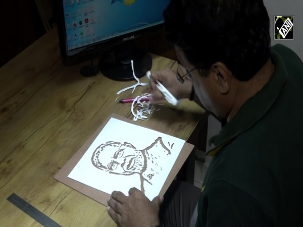 PM Modi सरकार के 9 साल के कार्यकाल को यादगार बनाया Surat के इस कलाकार ने, बनाए PM Modi के अद्वितीय चित्र