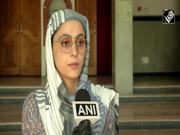 Cultural Academy organises symposium to promote Urdu poetry in Kashmir