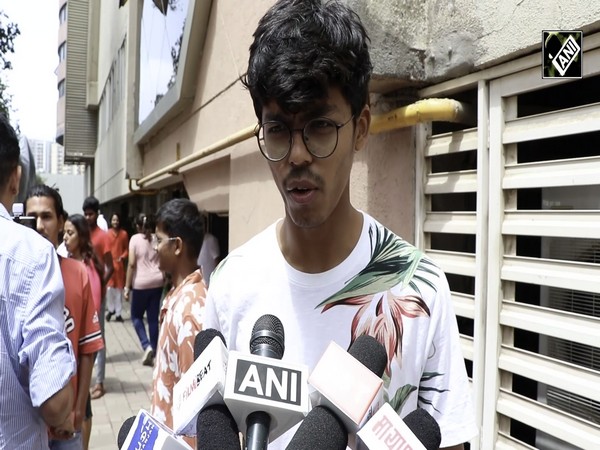 Adipurush Review: लोगों को कितनी पसंद आ रही फिल्म ‘Adipurush’, देखिए Movie Review