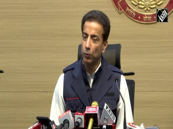 फर्जी अधिकारी बन ठगी करने वाले सिंडिकेट का दिल्ली पुलिस ने किया भंडाफोड़