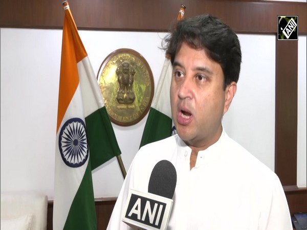 “Historic Day…” Jyotiraditya Scindia lauds IndiGo for buying 500 Airbus A320 family aircraft