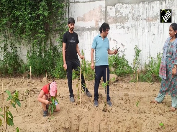 Ludhiana: International Yoga Day पर Green Men of India ने लगाया 400वां जंगल, दिया ये संदेश
