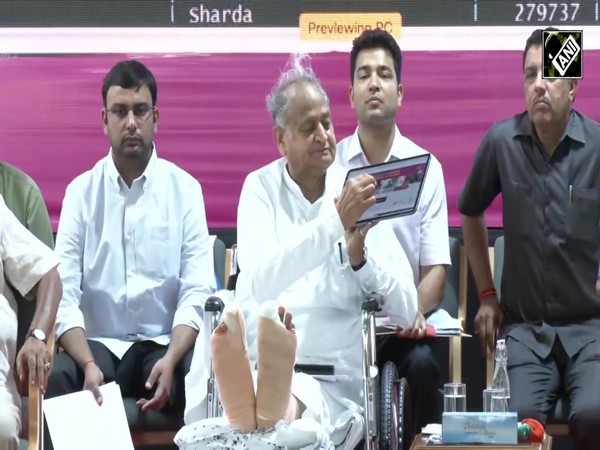 It our responsibility to make the children's dreams come true: CM Ashok Gehlot