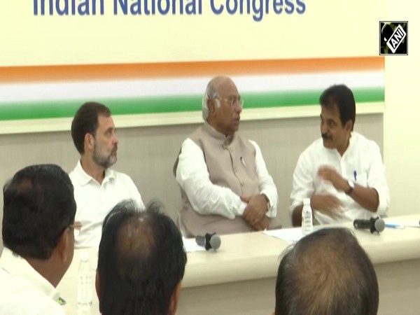Mallikarjun Kharge, Rahul Gandhi chair high-level meeting for Rajasthan Polls preparations