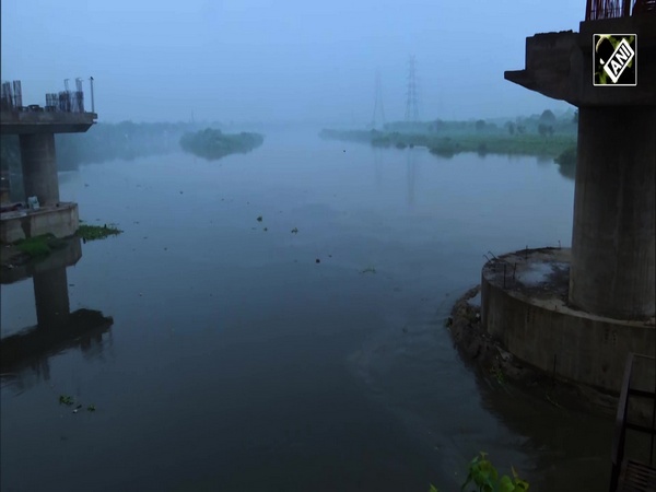 हथिनी कुंड बैराज से पानी छोड़ने के बाद बढ़ने लगा यमुना नदी का जल स्तर, सरकार ने जारी किया अलर्ट