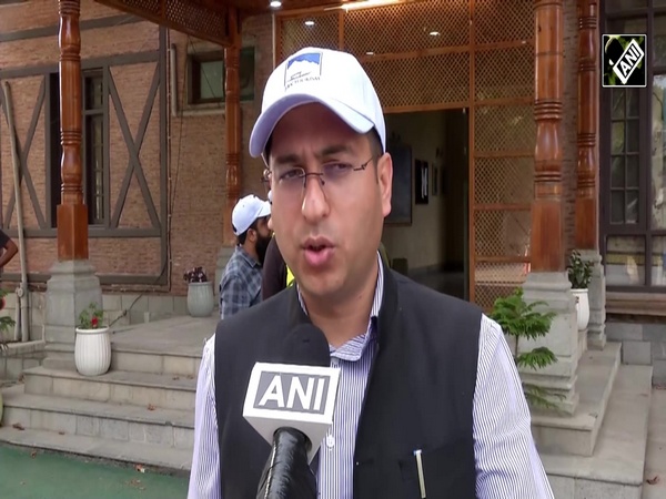 Trekkers groups flagged off by authorities to promote adventure tourism in J&K