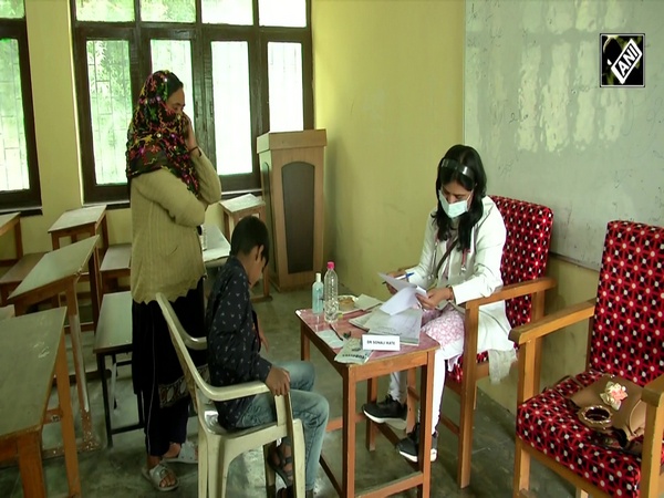 White Globe, Indian Army set up medical camp in Srinagar