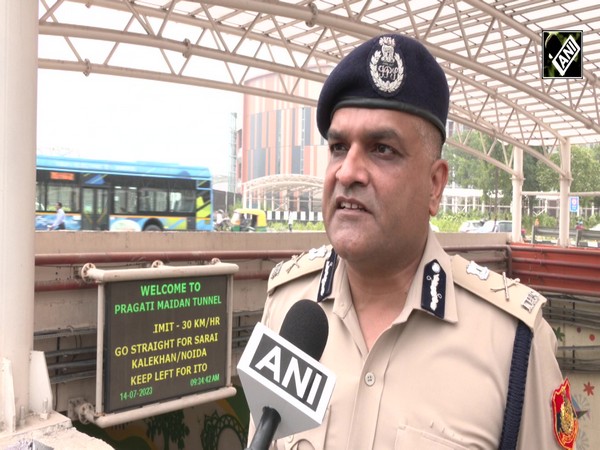 बाढ़ के मद्देनजर Delhi Police ने किया Traffic Route में परिवर्तन