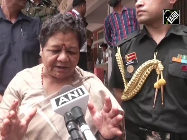 Manipur: Governor Anusuiya Uikey पहुंचीं Churachandpur, लोगों ने की ये मांग