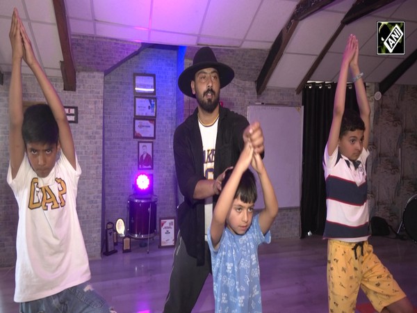MJ Nasir’s dance academy provides artistic expression to youth of Srinagar