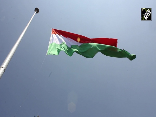 J&K: Police inaugurate High-Mast National Flag in Anantnag