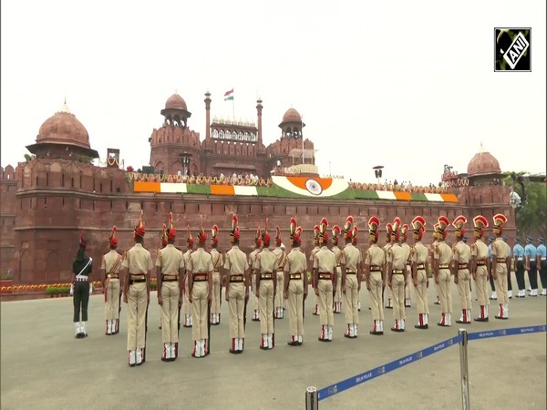 स्वतंत्रता दिवस 2023: दिल्ली पुलिस के 18 अधिकारियों और जवानों को किया गया पुलिस पदक से सम्मानित