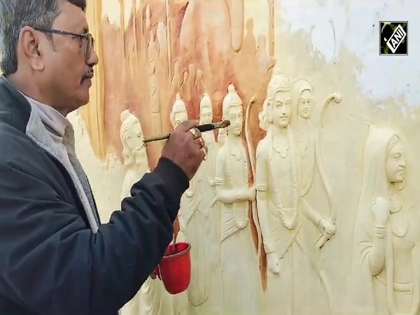 UP: Ayodhya city decked up ahead of Pran Pratishtha of Ram Mandir