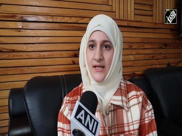 2 J&K students felicitated for arithmetic and geometrics project in Pune