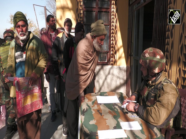 J&K: Indian Army organises free medical camp in Poonch